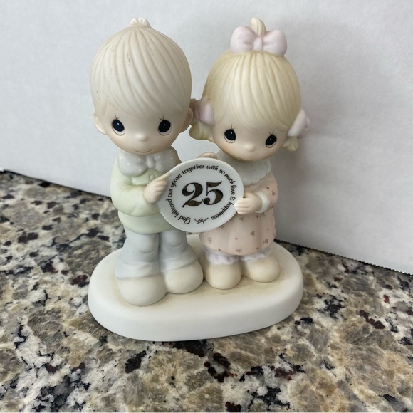 Precious Moments God Blessed Our Years Together with Love 25th 1983 - Picture 5 of 12